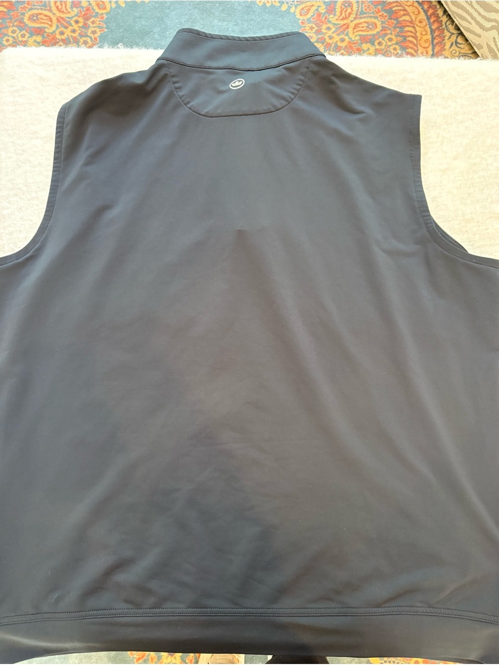 Peter Millar quarter zip golf vests set of 2 grey and black size XXL